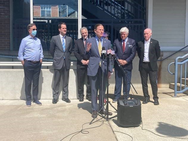 Senator Blumenthal joins state and local officials in announcing that Connecticut will receive $250 million thanks to the Bipartisan Infrastructure Law. 
